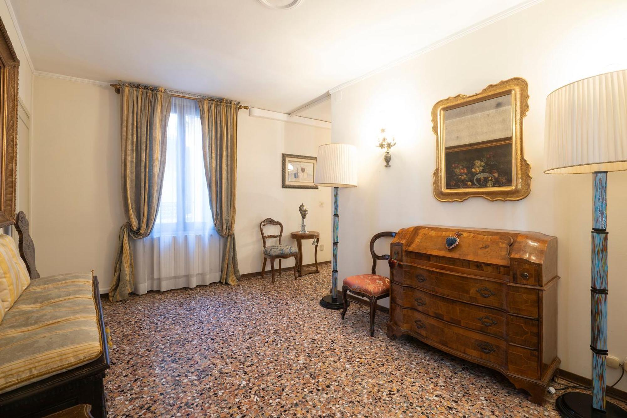 Ca' Lipoli Apartment *