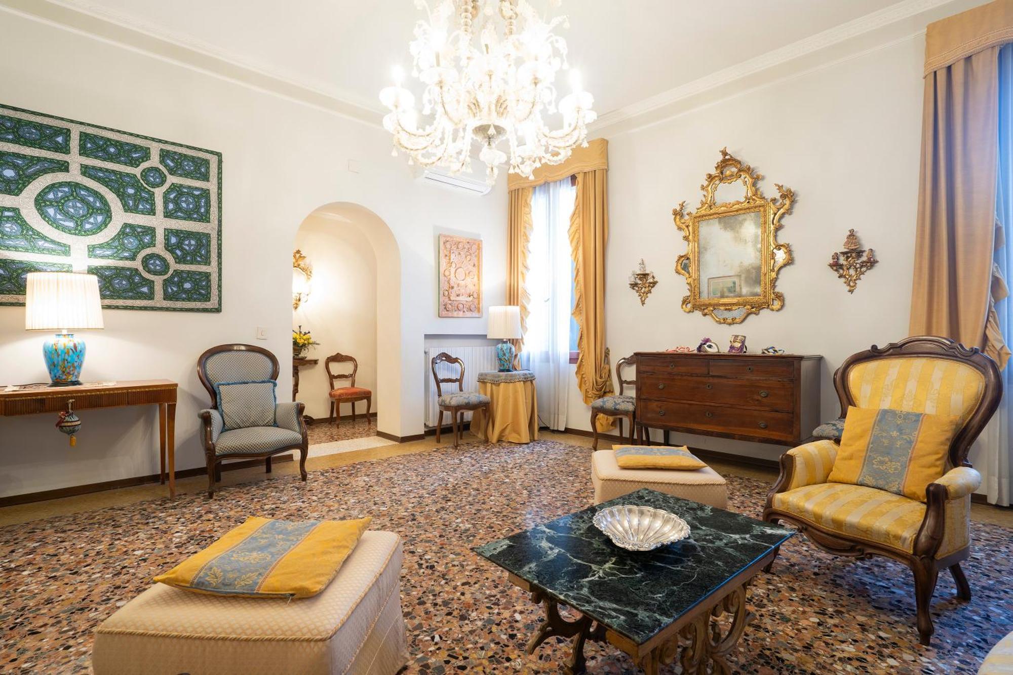 Ca' Lipoli Apartment *