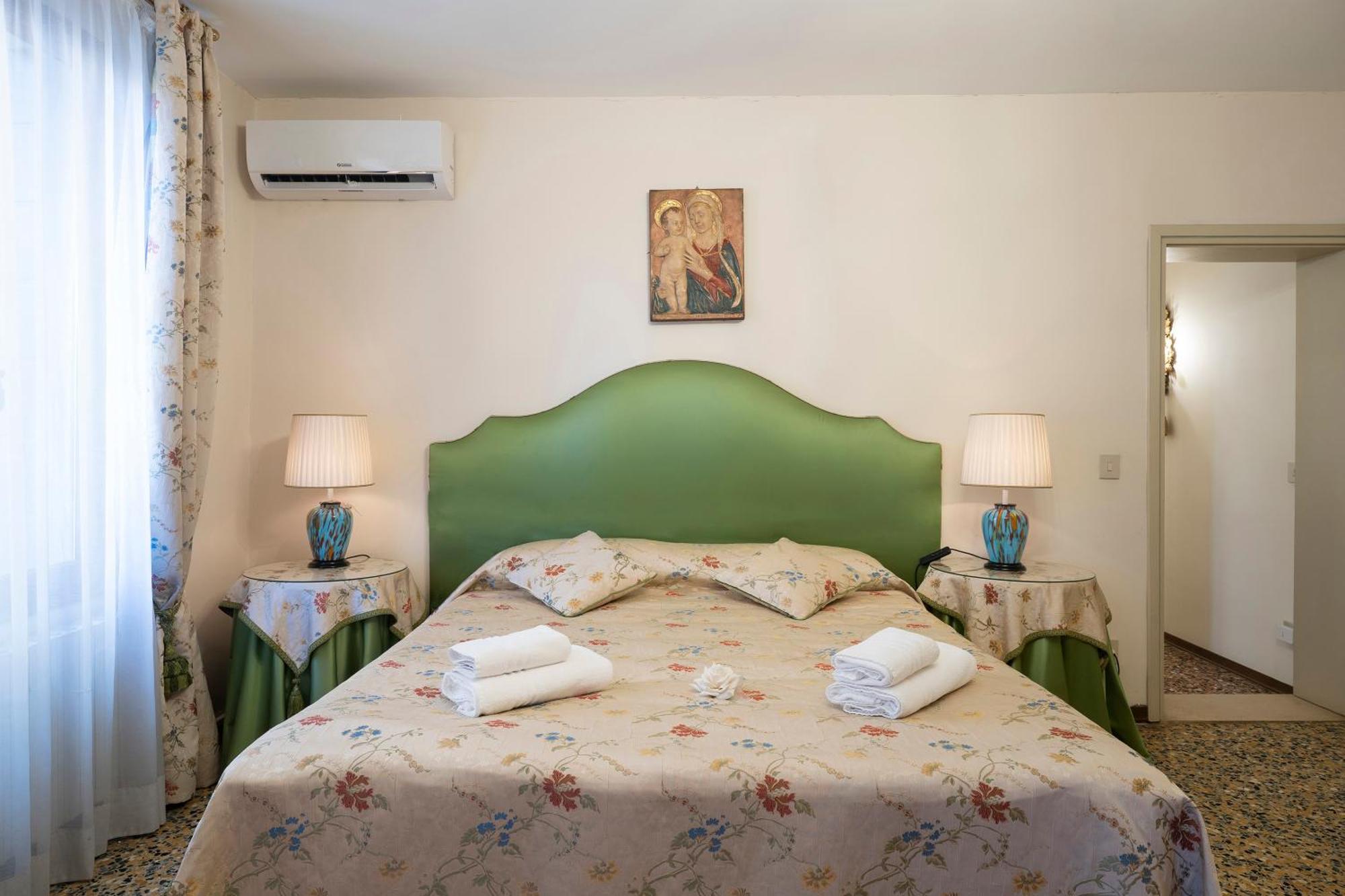 Ca' Lipoli Apartment *